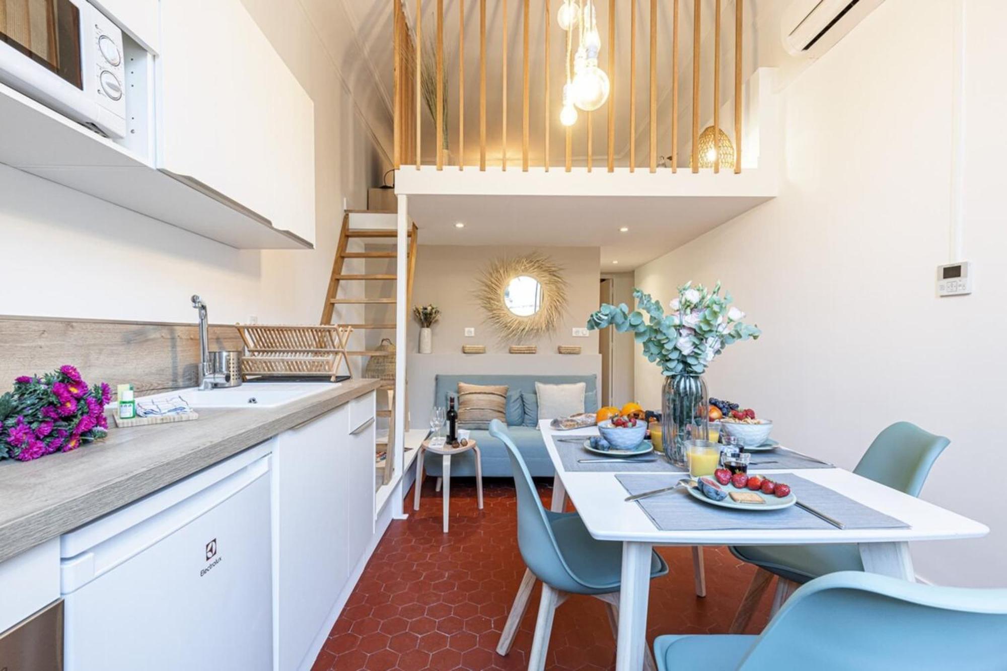 Prefecture 15 - Old Town Duplex 2 Doubles Beds